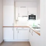 Le Cosy Miramar 아파트